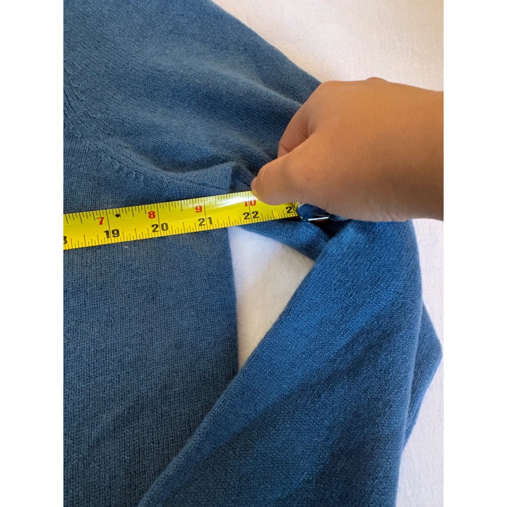 LL Bean Classic Cashmere Crewneck Sweater Blue Water XL Petite 284247 NWT - Picture 3 of 6